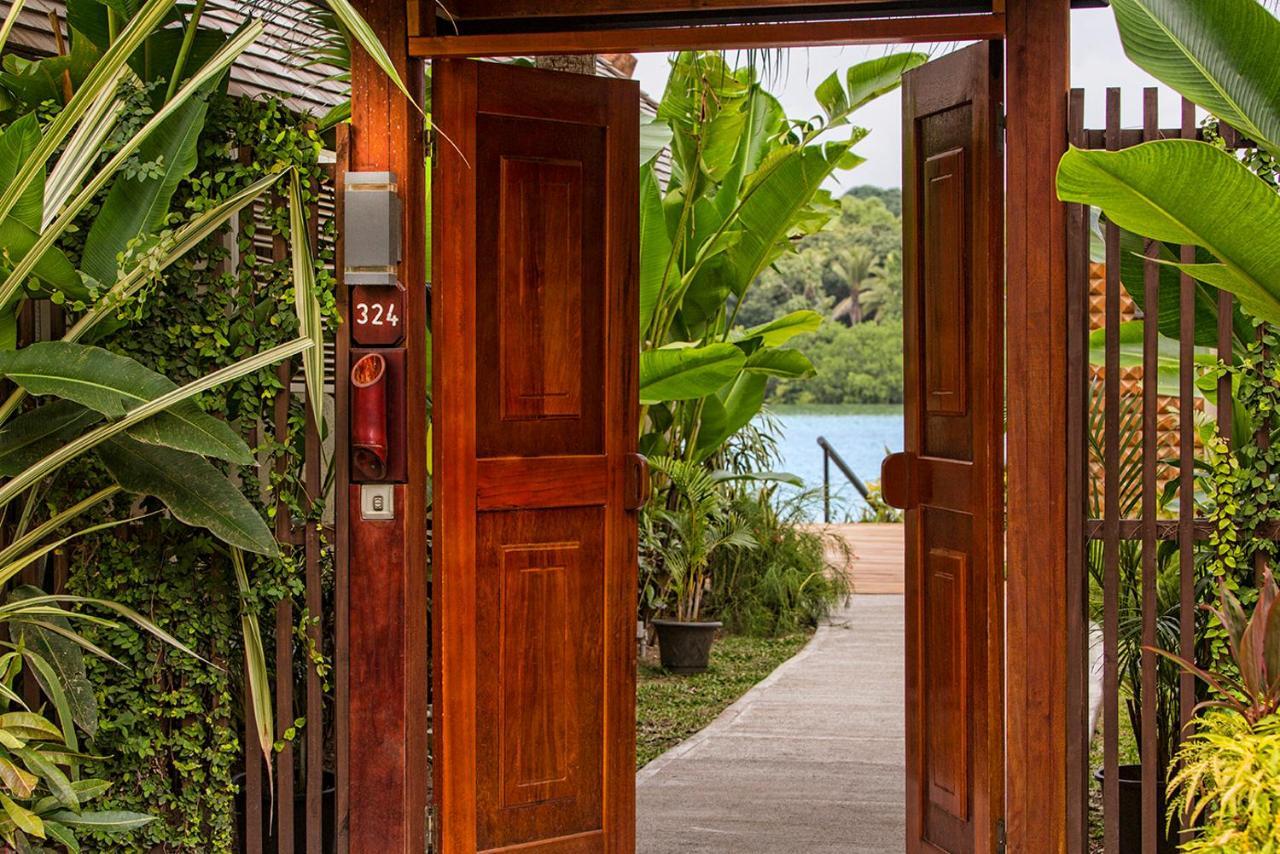Warwick Le Lagon Resort & Spa, Vanuatu Port Vila Bagian luar foto